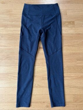 Outdoor Voices Blue Leggings Size Small in Excellent Condition